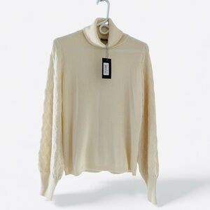Sofia Cashmere Size Medium Ivory Knit Sweater